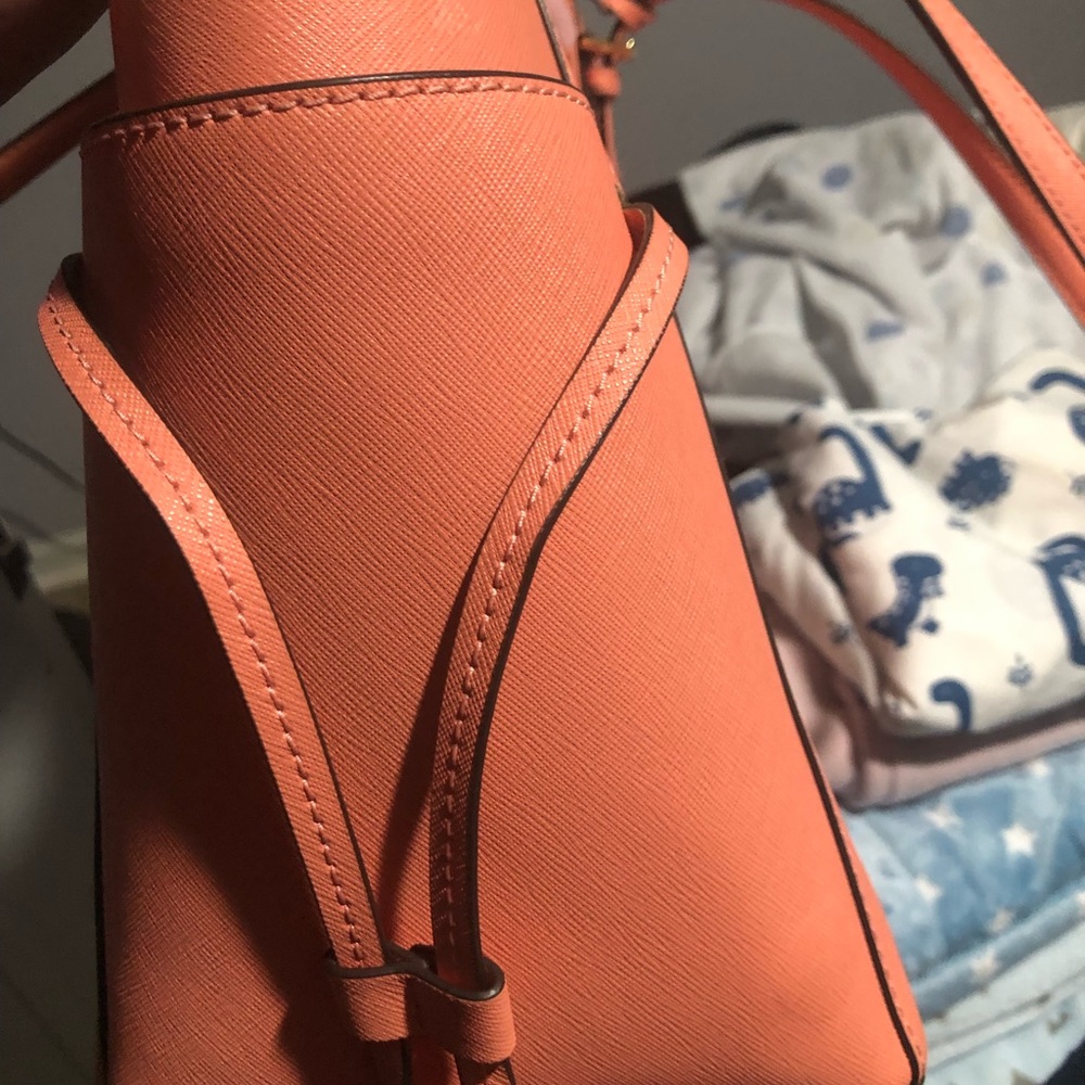 Michael Kors brand new tote - Picture 3 of 4
